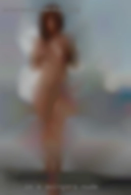 I'm a fun guy looking  swingers nude for cool peeps.