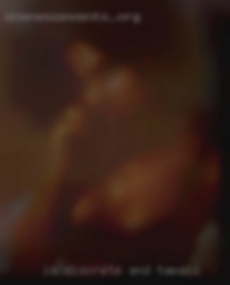 Is discrete and in Hawaii loves pleasure.
